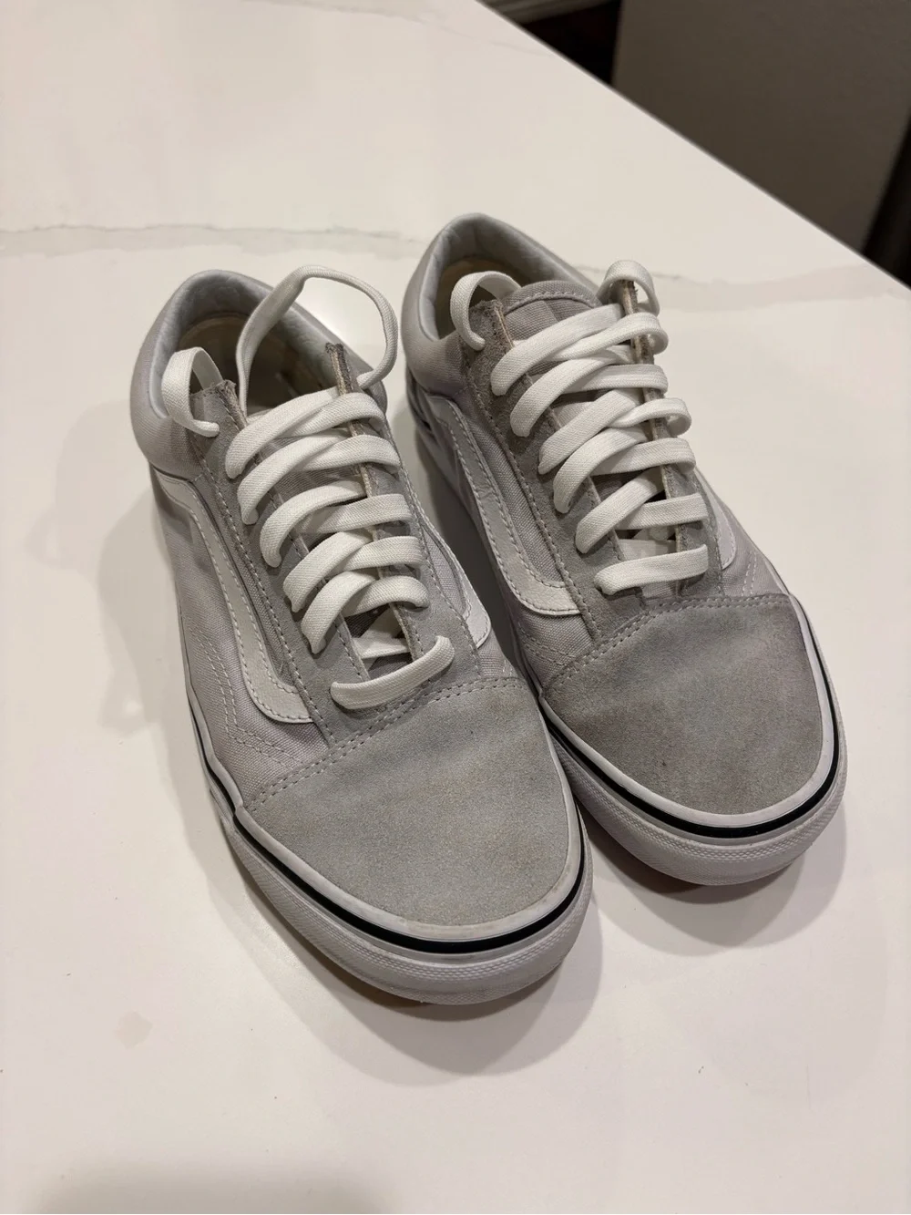 Vans Old Skool Low Top Skate Shoes Grey & White Suede Canvas Men’s 5.5 Women’s 7